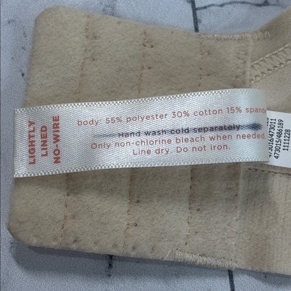 NWOT Cacique Lane Bryant Womens Bra Cream Lightly Lined NO WIRE 40C - Picture 9 of 10